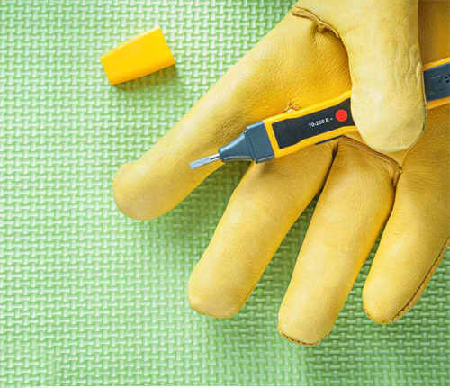 絕緣手套外觀檢查很重要（yào）