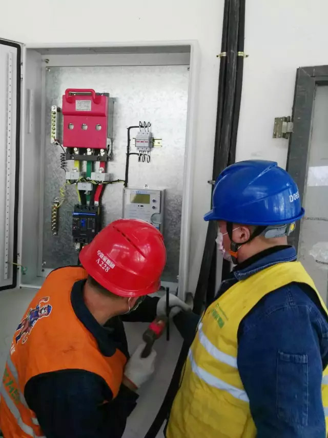 【風月同天 “疫”起戰鬥】 全(quán)力保證防疫物資生產企業電力如期使用(yòng)