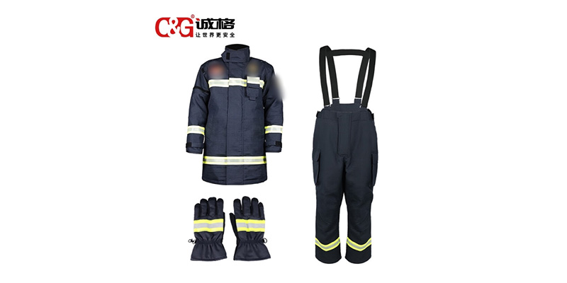 消防戰鬥服穿戴方法、材質及使用場景（jǐng）指南