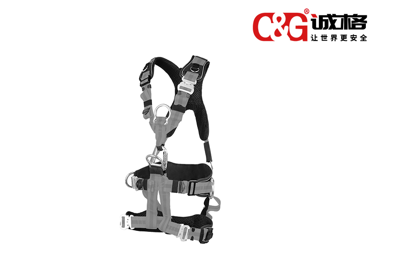 高處作業安全帶致命錯誤掛法