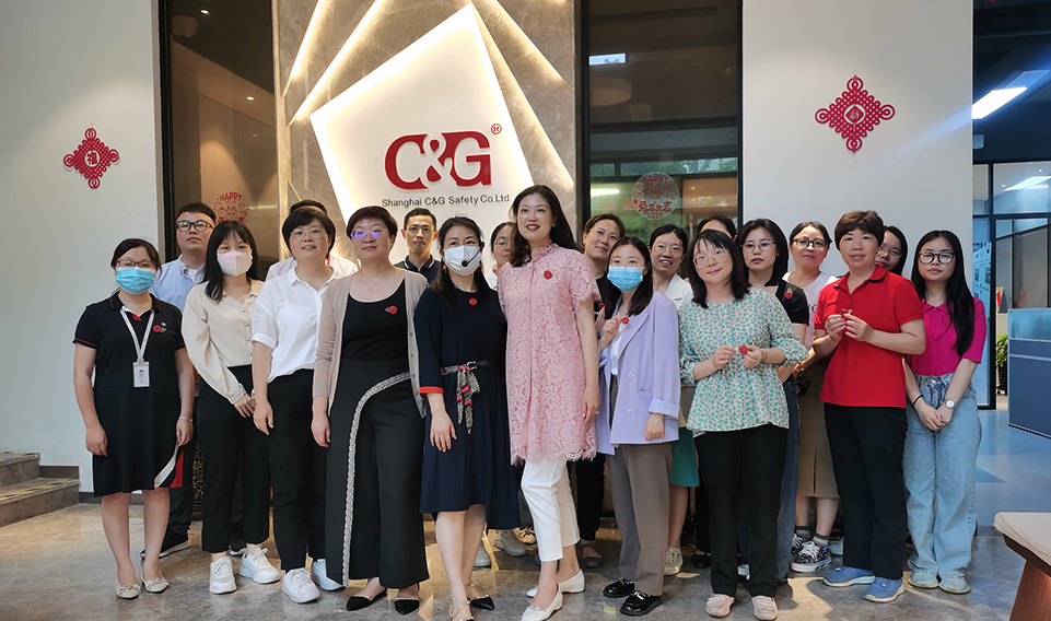 “激發想象力，釋放創造力”麻豆文化传媒精品观看工會開展藝術培訓活動 暨端午主題活動