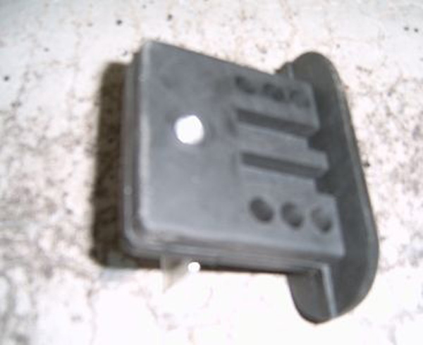 橡膠（jiāo）件有鐵